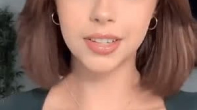 섹쉬녀  매력적인 아랍 누나 pami 눈이 가는 가슴골