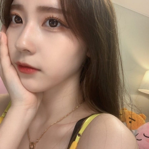 오딸녀  BJ 짜미 겨드랑이 가슴골 레알 좋은 피부