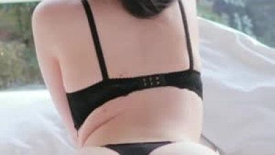 유혹하는  모델 이연우 티팬티 뒤태