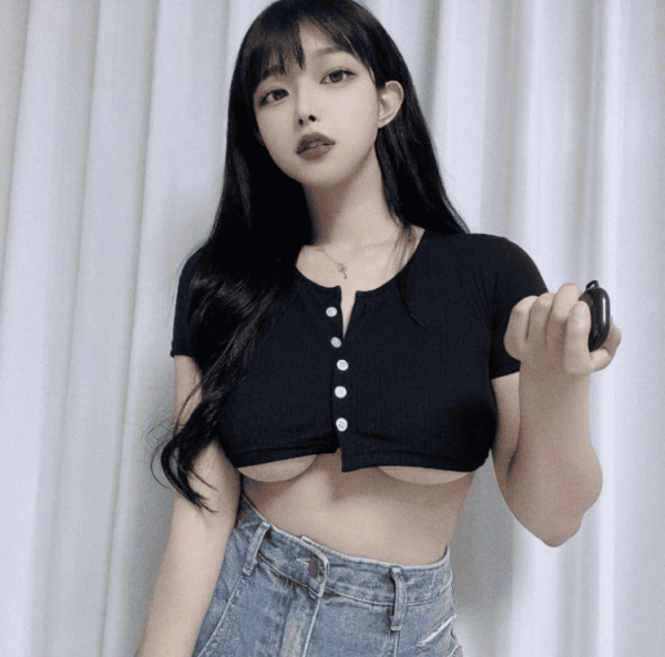 섹시최강  언더붑 자랑하는 누나들