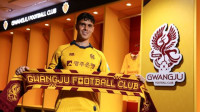 [오피셜] ‘후반기 반등 목표’ 광주FC, 올여름 세 번째 영입…호주 국가대표 출신 장신 스트라이커 아이데일 품었다