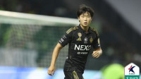 투입된 지 불과 19분 만에 다시 벤치로 돌아간 ‘韓 축구 특급 유망주’ 김예건…“‘이례적 재교체’ 이유는 부상 때문” 세르비아 매체